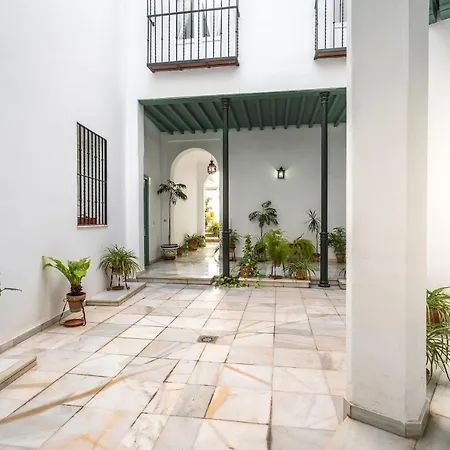 Genteel San Isidoro Siviglia